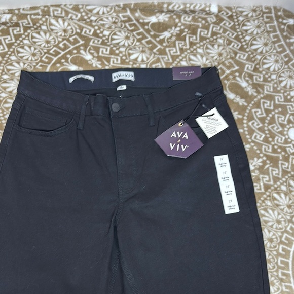 Ava & Viv Black Straight Leg Pants with Belt Loops - Picture 1 of 13